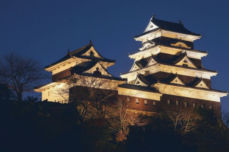 日本初、奇跡の城と称された大洲城の天守閣に泊まって城主になる