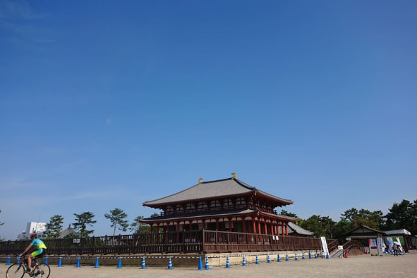 7:00 朝のお散歩は興福寺へ