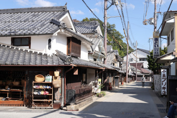 往時の姿を今に伝える商家群と日本情緒あふれる篠山城下町