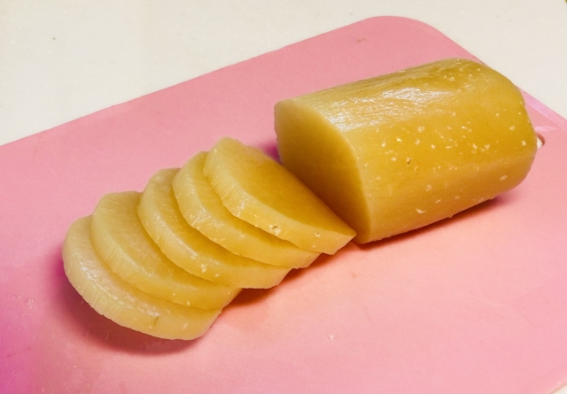 黄色の大根のたくあん