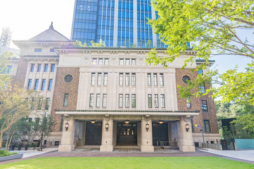 九段会館の外観